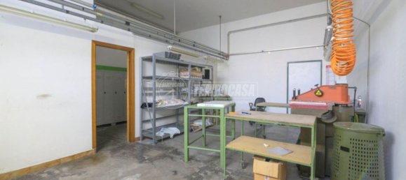 Lagerhaus in Corridonia, Italy 109m², Nr. 102451 9