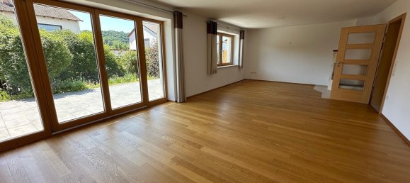 Casa de 4 habitaciónes en Altotting, Germany No. 249299 6