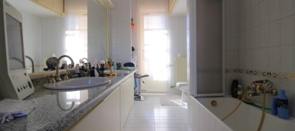 Villa de 6 habitaciónes en Cava Manara, Italy No. 33739 11