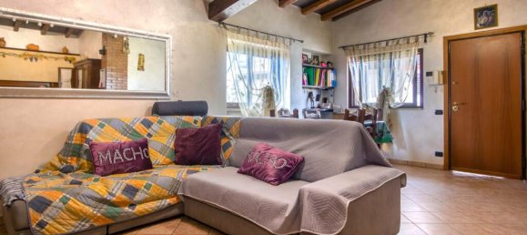 Villa de 4 dormitorios en Zagarolo, Italy No. 215642 24