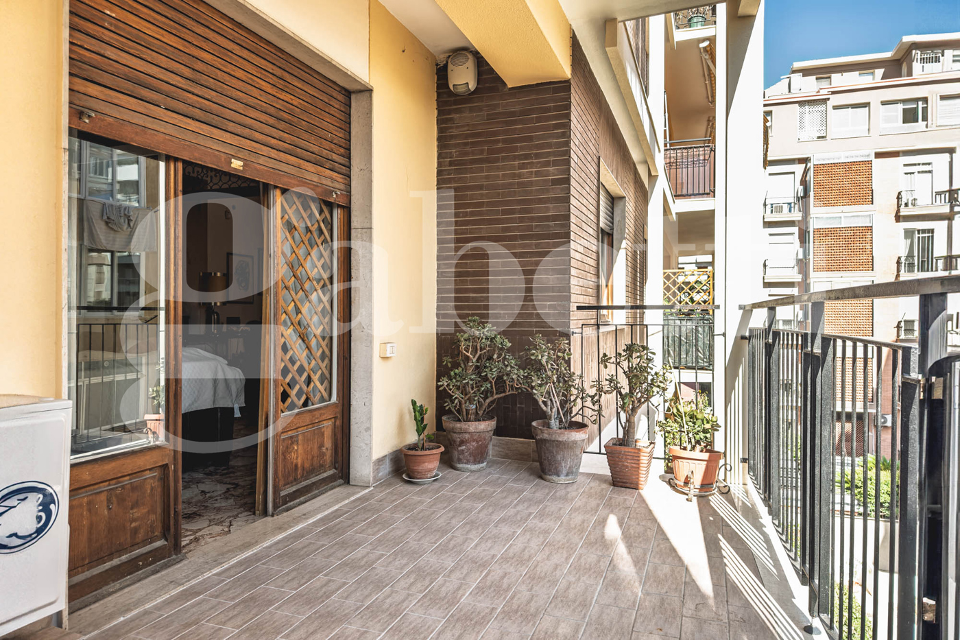 3 bedrooms Apartment in Cagliari, Italy No. 289050