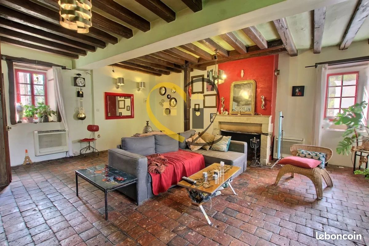 2 Schlafzimmer Haus in Henrichemont, France, Nr. 232320