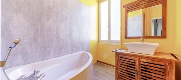 3 Schlafzimmer Haus in Chateauroux, France, Nr. 313933 6