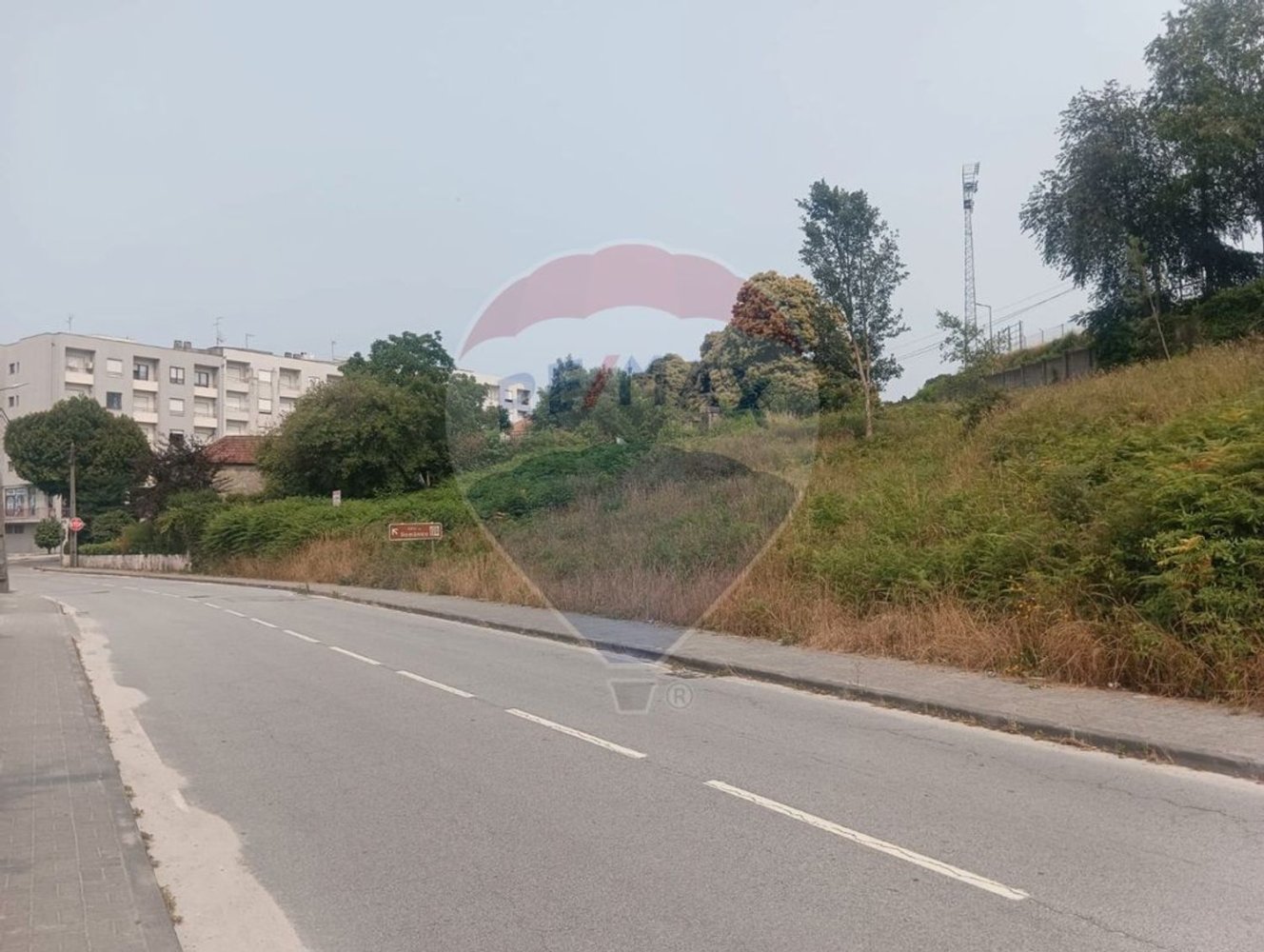 1100m² Land in Freamunde, Portugal No. 67047