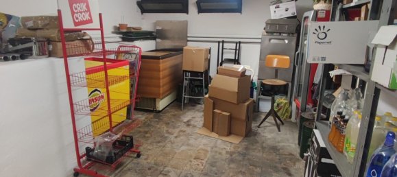 Коммерческая недвижимость 200м² в Рим, Италия № 104372 2