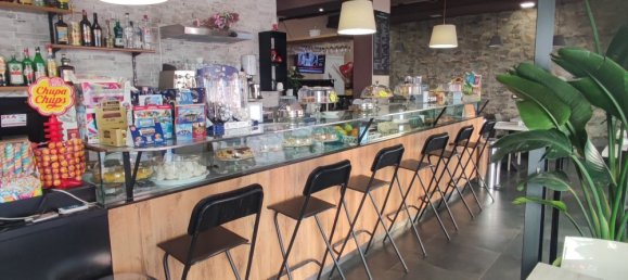 Коммерческая недвижимость 200м² в Рим, Италия № 104372 30