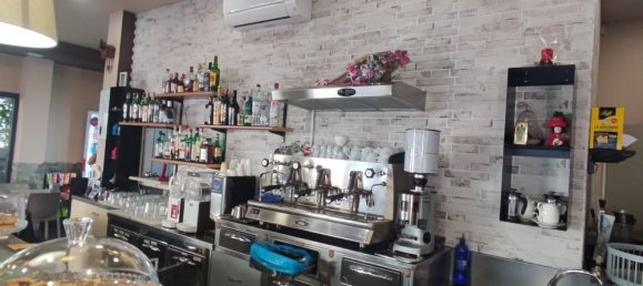 Коммерческая недвижимость 200м² в Рим, Италия № 104372 39