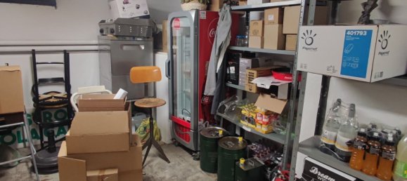 Коммерческая недвижимость 200м² в Рим, Италия № 104372 4