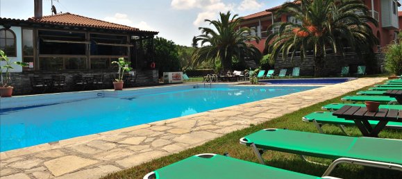 1260m² Townhouse in Chalkidiki, Greece No. 4147 6