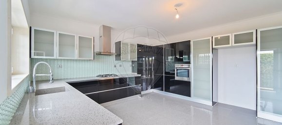 5 bedrooms House in Cascais, Portugal No. 188150 8