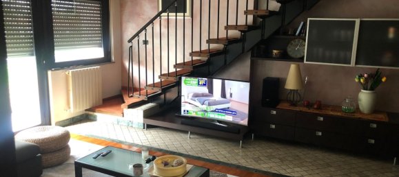 5 rooms Duplex in Monza, Italy No. 253844 2