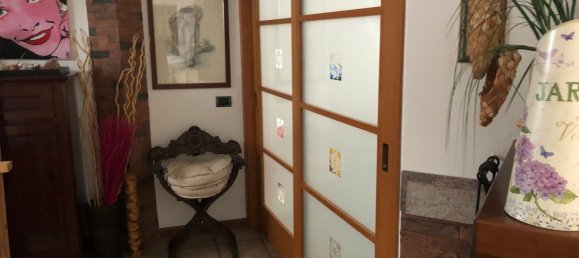 5 rooms Duplex in Monza, Italy No. 253844 7