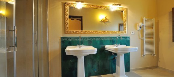 7 bedrooms Villa in Tuoro sul Trasimeno, Italy No. 54193 12