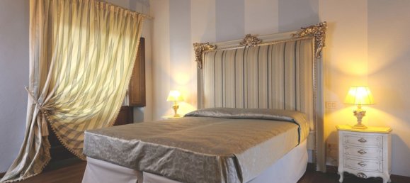 7 bedrooms Villa in Tuoro sul Trasimeno, Italy No. 54193 16