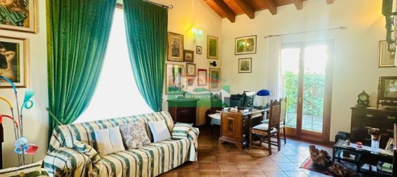 6 غرف نوم فيلا في Ravenna, Italy رقم 349098 3