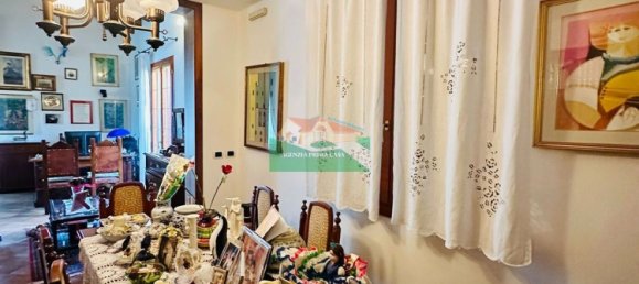 6 غرف نوم فيلا في Ravenna, Italy رقم 349098 16