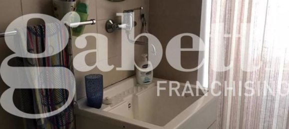 4 rooms Apartment in Sessa Aurunca, Italy No. 91803 10