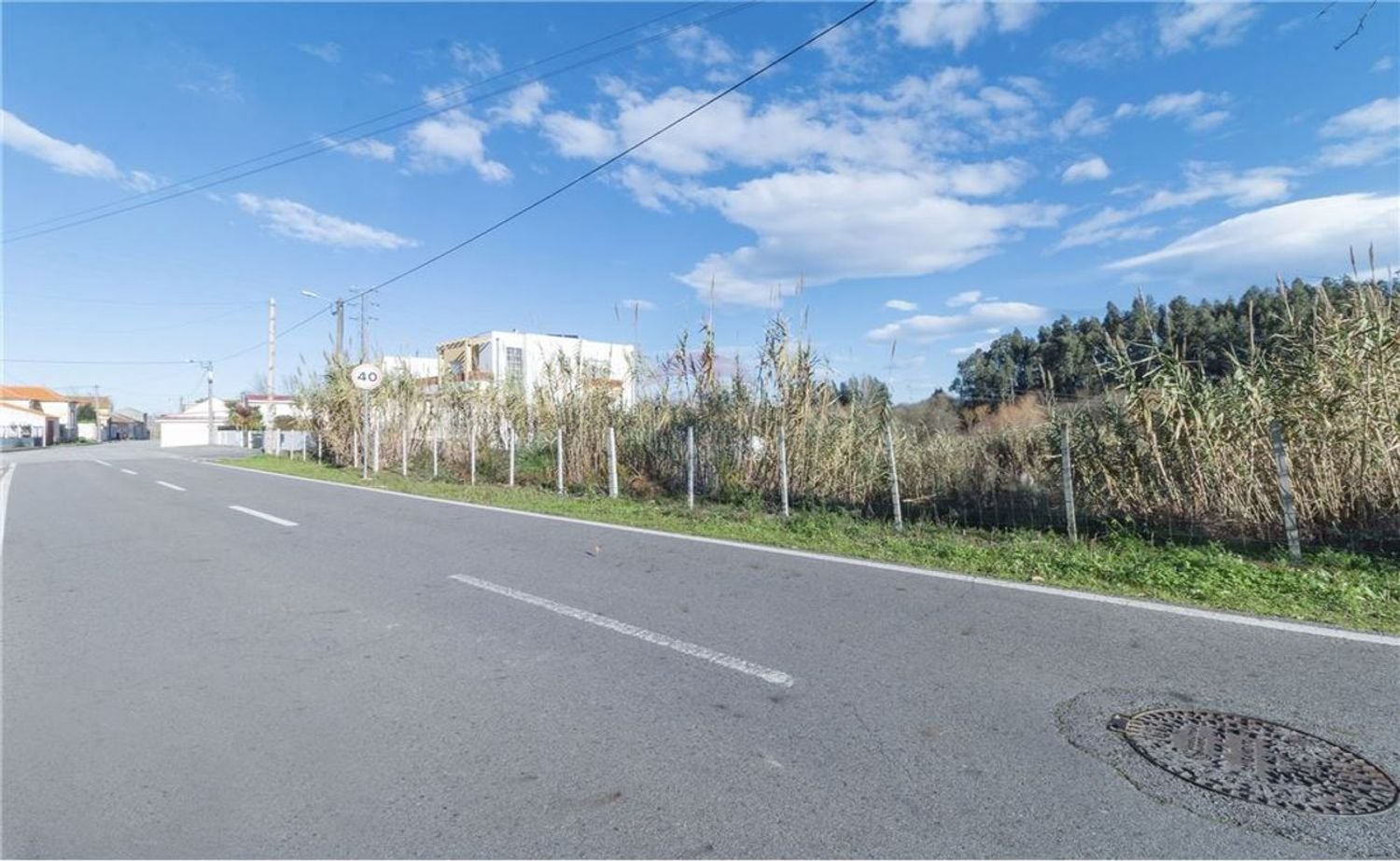 713m² Land in Ilhavo, Portugal No. 78036
