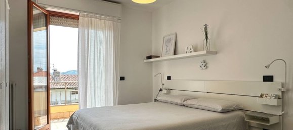 3 rooms Apartment in Pesaro, Italy No. 264914 16
