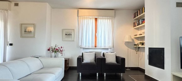 3 rooms Apartment in Pesaro, Italy No. 264914 8
