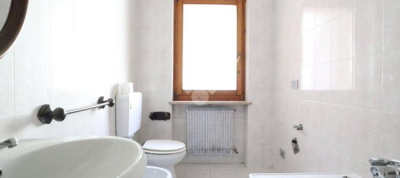 2 bedrooms Apartment in Udine, Italy No. 285349 12