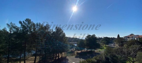 2 bedrooms Apartment in Rosignano Marittimo, Italy No. 169205 4