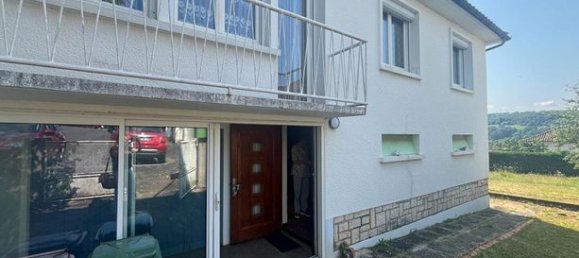 3 bedrooms House in Figeac, France No. 306977 2