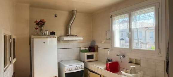 3 bedrooms House in Figeac, France No. 306977 8