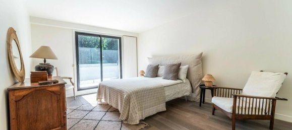 5 bedrooms Villa in Ville-d'Avray, France No. 172701 15