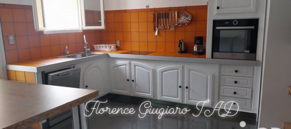 8 rooms Villa in Sanary-sur-Mer, France No. 286944 6