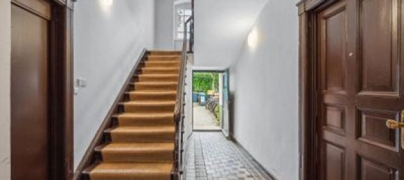 2 rooms Apartment in Prenzlauer Berg, Germany No. 19149 3