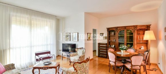 3 rooms Apartment in Como, Italy No. 238233 3