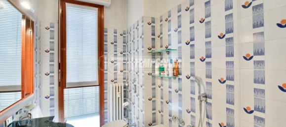 3 rooms Apartment in Como, Italy No. 238233 18