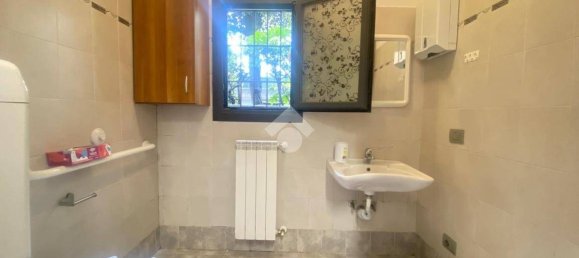 Imóvel comercial de 1 divisão em Torre Boldone, Italy N.º 138361 17