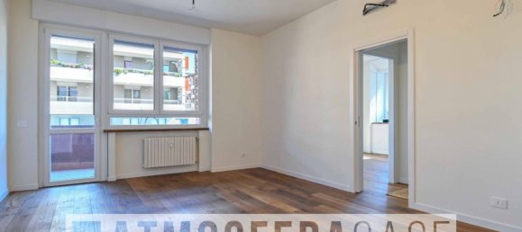 2 bedrooms Apartment in Bergamo, Italy No. 275757 3