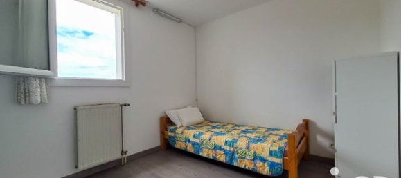 3 bedrooms House in Vaureal, France No. 359177 9