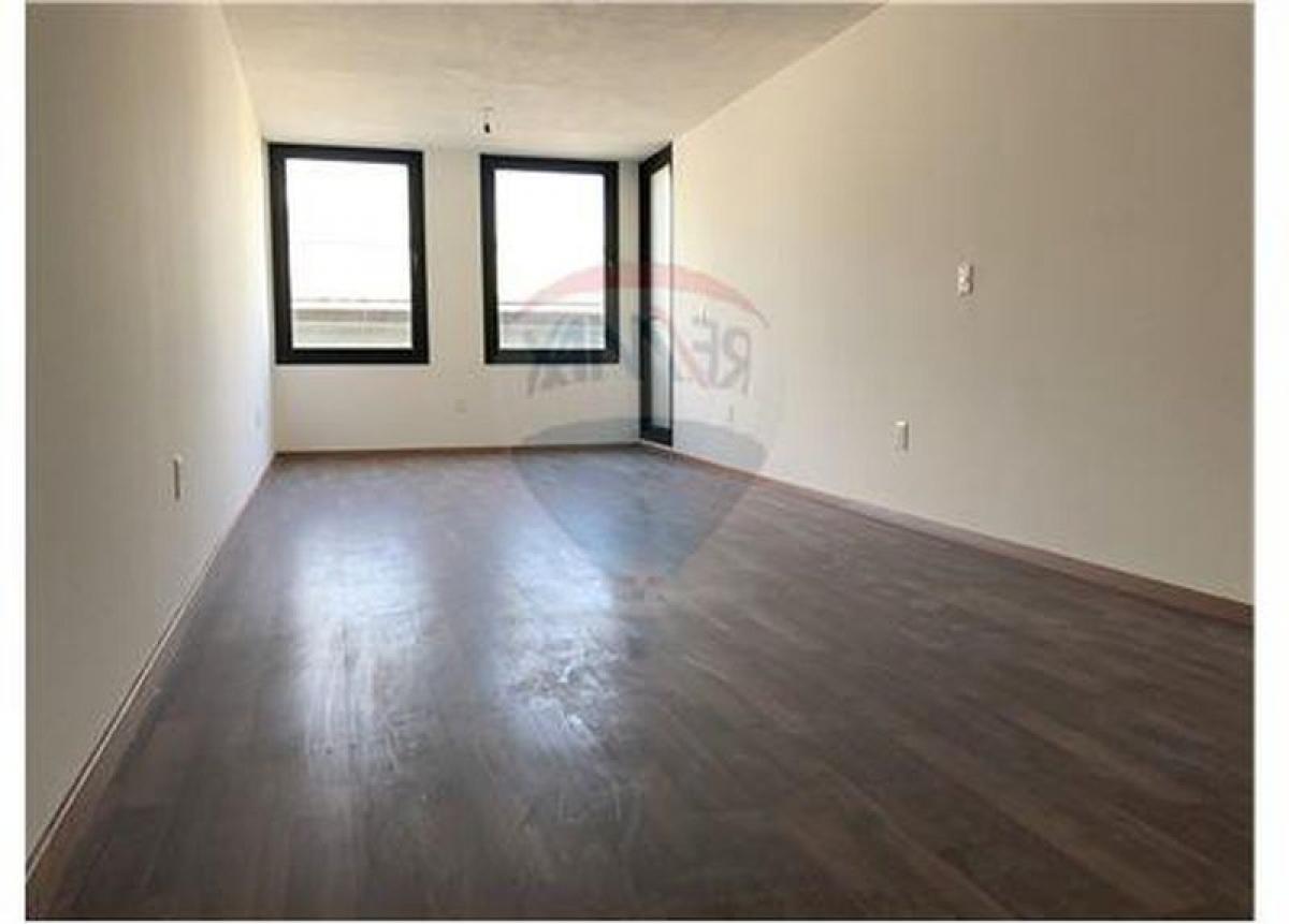 4 bedrooms Apartment in Montevideo, Uruguay No. 9412