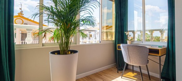 3 bedrooms House in Alicante, Spain No. 178869 19