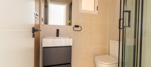 3 bedrooms House in Alicante, Spain No. 178869 16