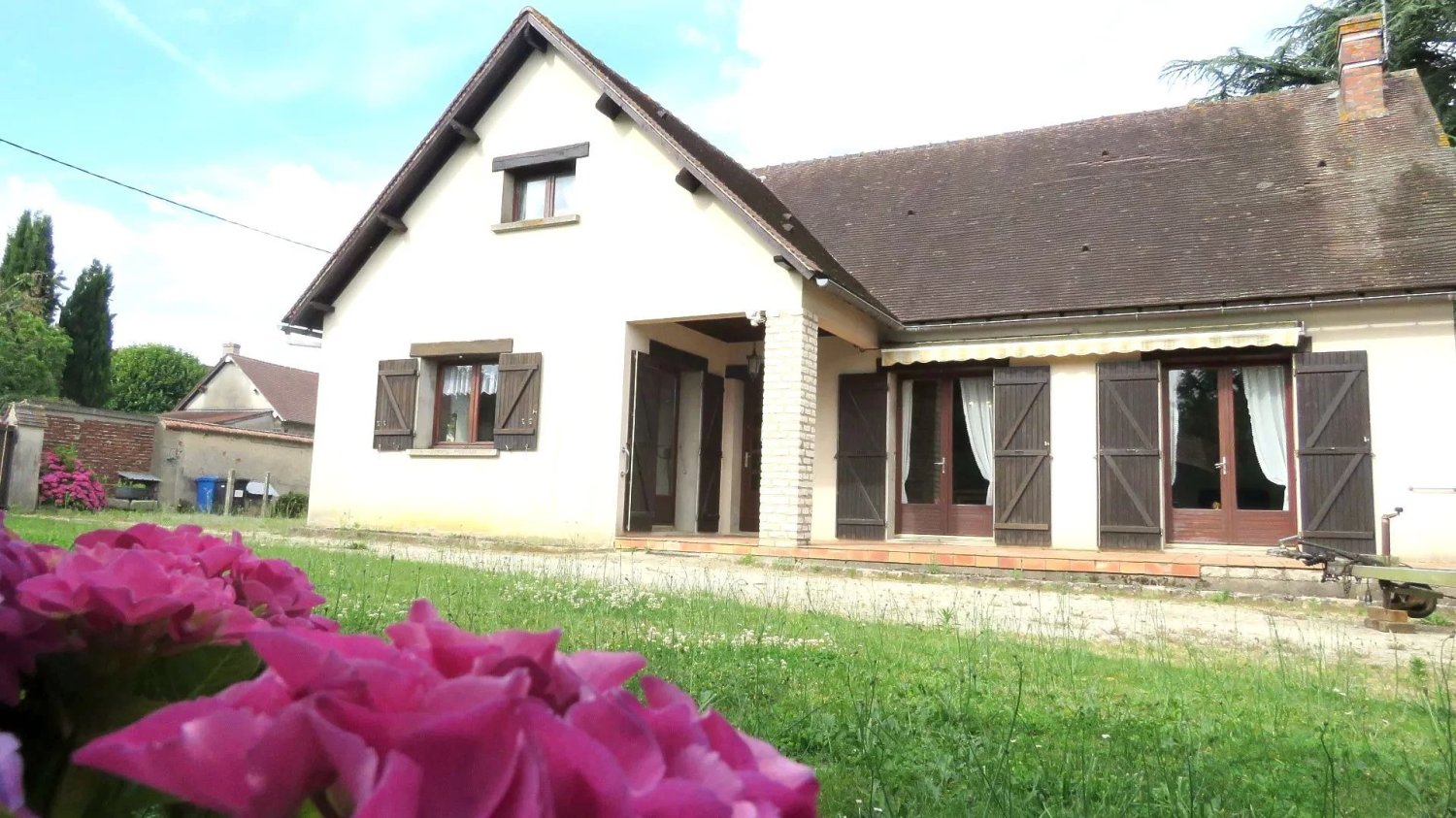 2 غرف نوم منزل في Faverolles, France رقم 270049