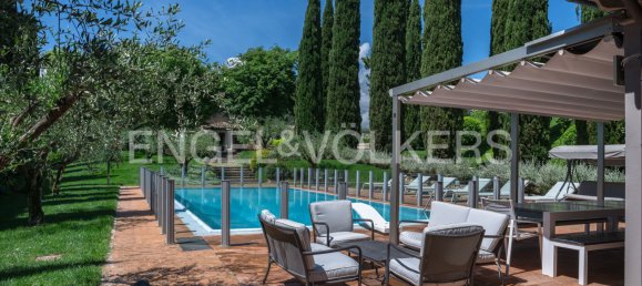 5 bedrooms House in Massa Martana, Italy No. 131344 10