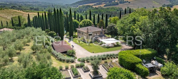 5 bedrooms House in Massa Martana, Italy No. 131344 8