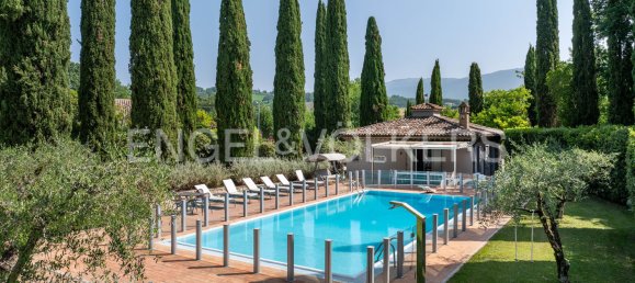 5 bedrooms House in Massa Martana, Italy No. 131344 2