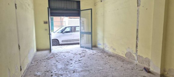  عقار تجاري في Palermo, Italy 40متر مربع رقم 39075 3