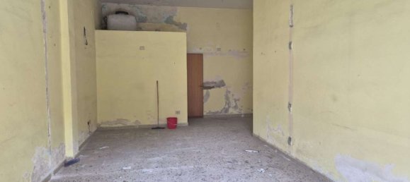  عقار تجاري في Palermo, Italy 40متر مربع رقم 39075 5