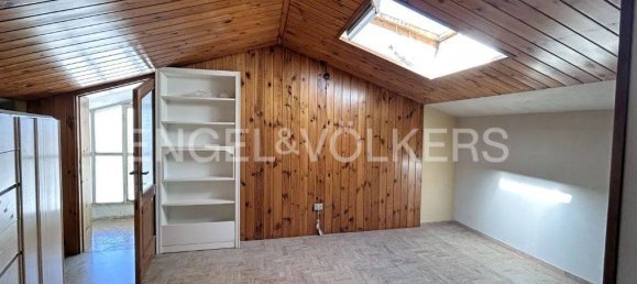 7 bedrooms House in Falerone, Italy No. 310297 3