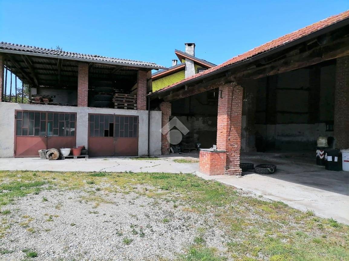 Studio à Virle Piemonte, Italy No. 104637