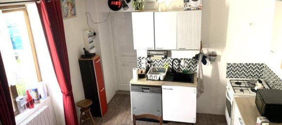 2 Schlafzimmer Haus in Conflans-Sainte-Honorine, France, Nr. 146376 3