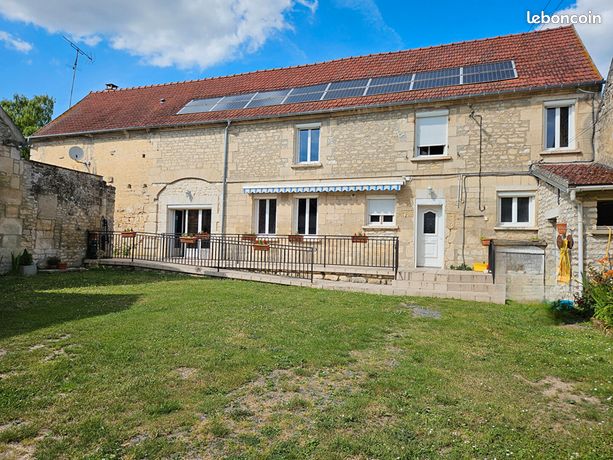 6 bedrooms House in Bury, France No. 312891