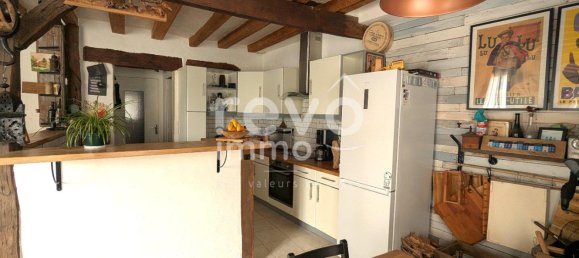 3 bedrooms House in Angers, France No. 307037 2